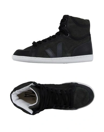 Veja Sneakers In Steel Grey