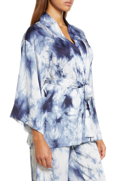 Natori Sora Tie Dye Satin Robe In Indigo