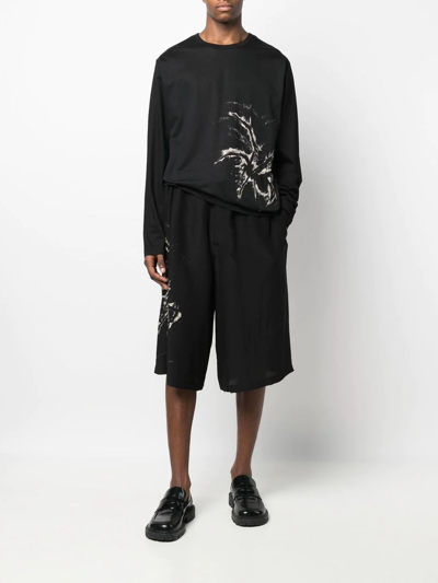 Shop Yohji Yamamoto Graphic Print Silk Shorts In Black