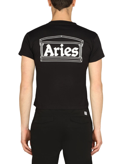 Shop Aries "shrunken" T-shirt Unisex In Black