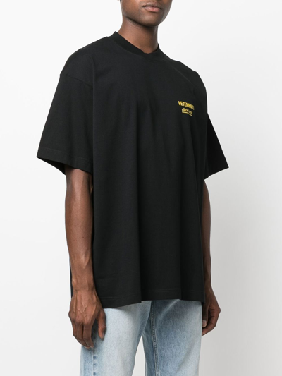 Black 'click Here' T-shirt