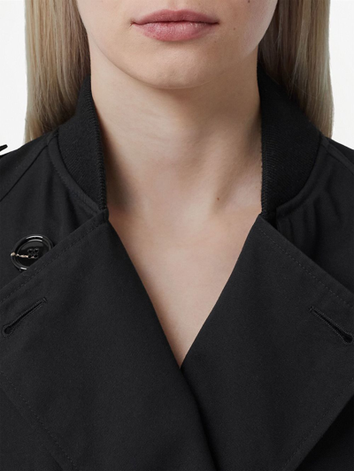 Shop Burberry Cropped Trench Coat In Schwarz
