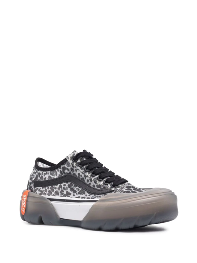 Vans Old Skool Leopard-print Sneakers In Grau