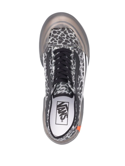 Vans Old Skool Leopard-print Sneakers In Grau