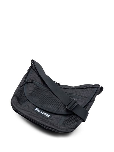 Supreme Logo-patch Shoulder Bag In Schwarz