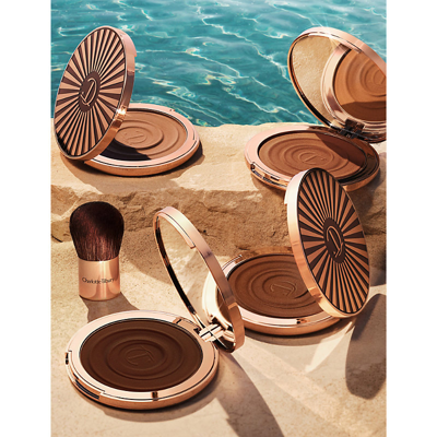 Charlotte Tilbury Beautiful Skin Bronzer Brush In White