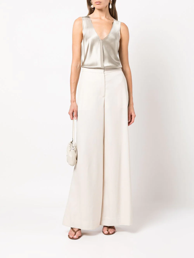 Voz Raw-cut Silk Tank Top In Grau