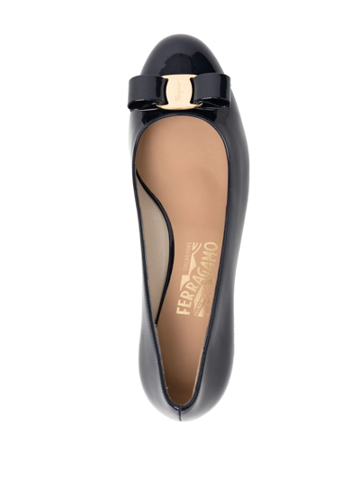 Ferragamo Vara Bow-embellished Patent-leather Pumps In Black