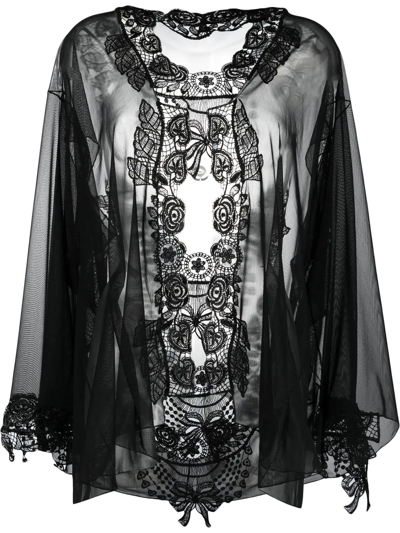 Shop Belle Et Bon Bon Bisoux Venetian Lace Robe In Black