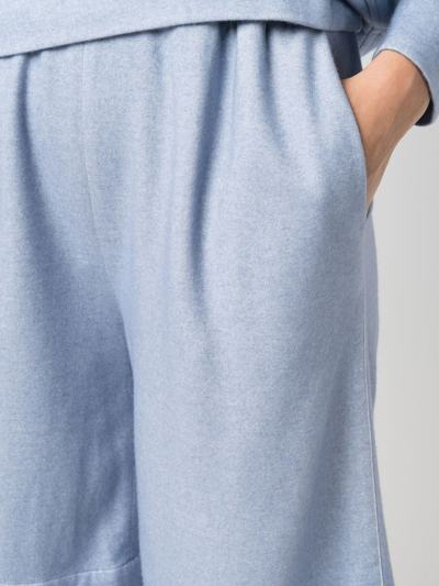Colombo Fine-knit Knee-length Shorts In Blue