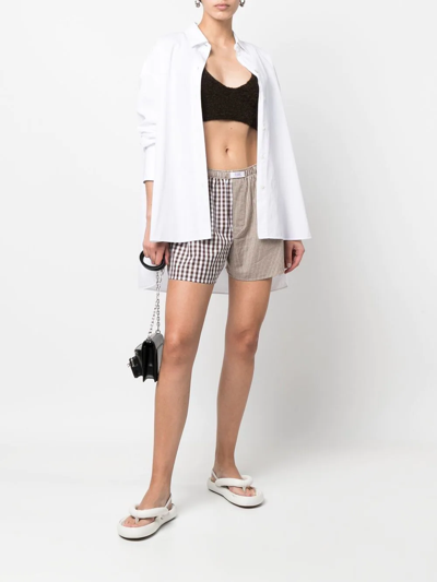 格纹拼接休闲短裤