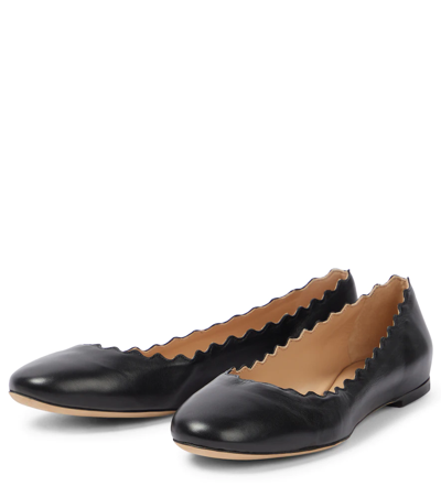 Chloé Lauren Scalloped Patent-leather Ballet Flats In Black