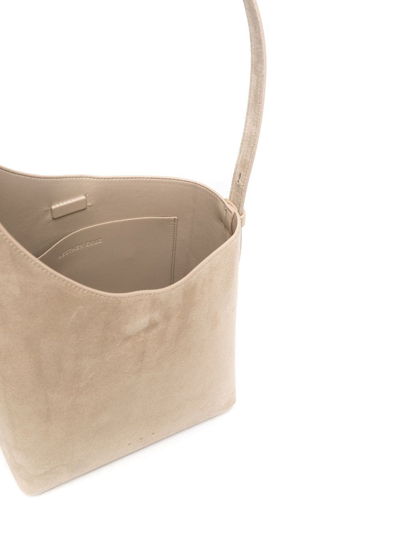 The Demi Lune shopper aka the perfect bag. Thank you @aesther_ekme. 🫶🏼