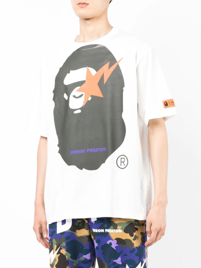 GRAPHIC LOGO-PRINT T-SHIRT