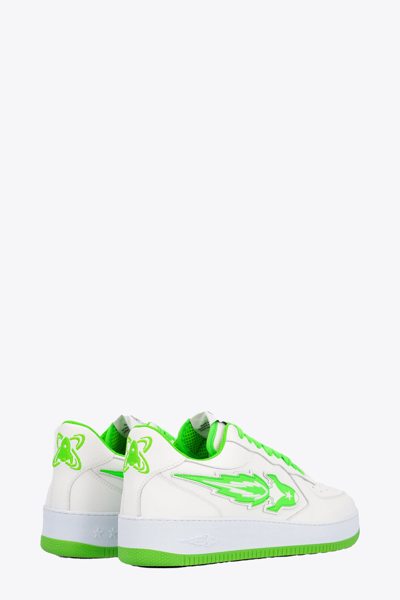 Shop Enterprise Japan Low Sneaker White Leather Low Sneakers With Green Rocket In Bianco/verde Fluo