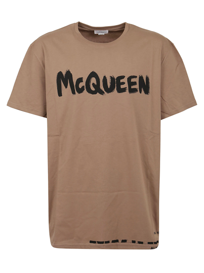 Shop Alexander Mcqueen T-shirt Logo Graffiti In Beige Mix