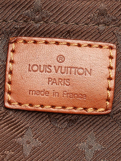 Sold at Auction: LOUIS VUITTON, AN ONATAH MM SADDLE BAG IN MUSTARD MONOGRAM  MAHINA, FEATURING FULL ZIP CLOSURE AND ADJUSTABLE SHOULDER STRAP, CIRCA 2