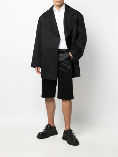 We11 Done Tailored Knee Shorts In Black