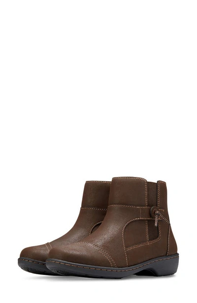 Eastland Bella Ankle Boot In Brown