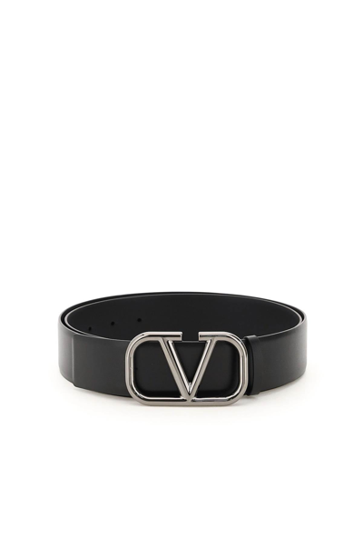 Shop Valentino Garavani Vlogo Signature Leather Belt In Black