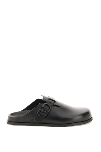 Shop Valentino Garavani Vlogo Signature Leather Sabot In Black