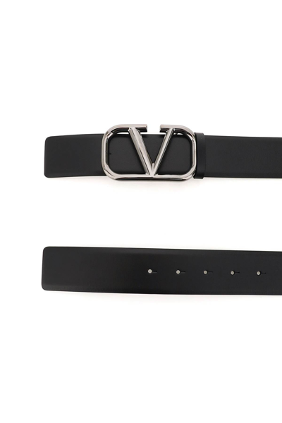 Shop Valentino Garavani Vlogo Signature Leather Belt In Black