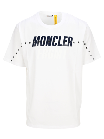 Shop Moncler Genius Fragment Oversized T-shirt In Bianco