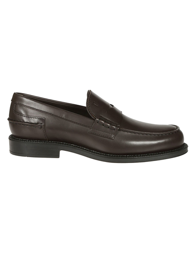 Shop Tod's Classic Slip-on Loafers In Brown