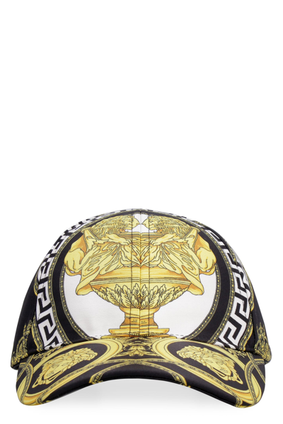 Shop Versace Printed Baseball Cap In Nero