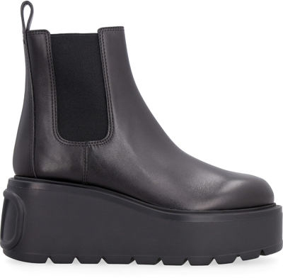Shop Valentino Garavani - Uniqueform Leather Platform Ankle Boots In Black