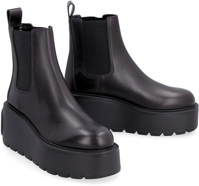 Shop Valentino Garavani - Uniqueform Leather Platform Ankle Boots In Black