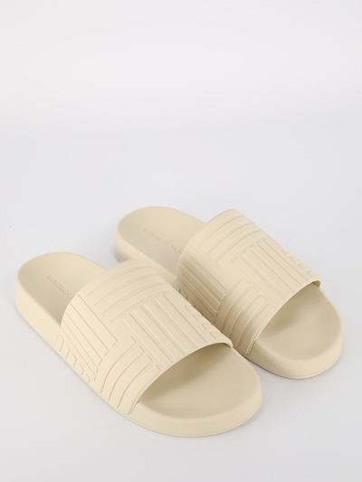 Shop Bottega Veneta White Slider Sandal In Bianco