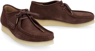 Shop Clarks Wallabee Suede Lace-up Shoes In Dark