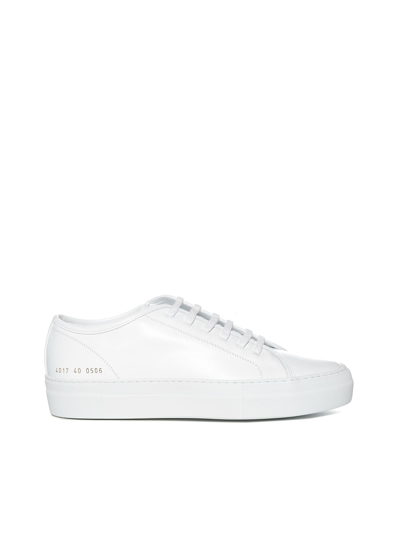 Shop Common Projects Sneakers In Bianco