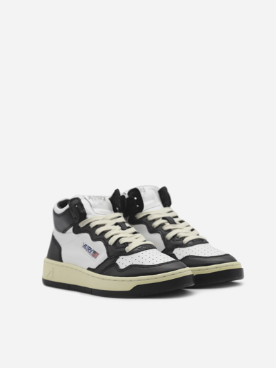 Shop Autry Two-tone Low-top Sneakers In Leather In Leat Wht/bk
