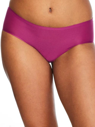 Shop Chantelle Soft Stretch Hipster In Grenadine