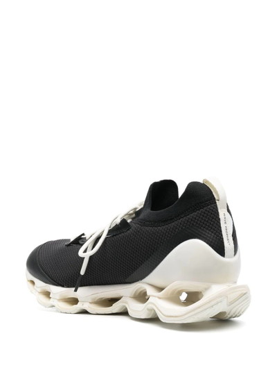 Mizuno Side Logo-detail Low-top Sneakers In Black