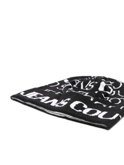 Shop Versace Jeans Couture Logo-print Beanie Hat In Schwarz