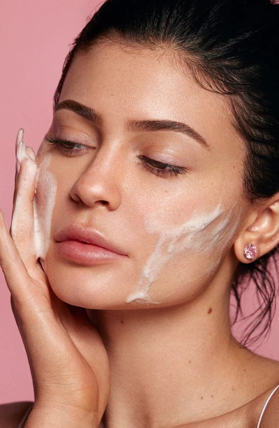 Kylie Skin Kylie Cosmetics Foaming Face Wash