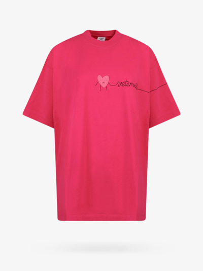 Shop Vetements T-shirt In Pink