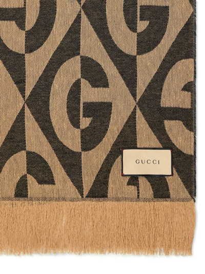 Shop Gucci Gg Diamond Print Linen Blanket In Brown