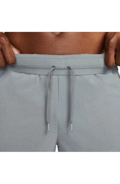 Nike Men's  Pro Dri-fit Flex Vent Max 8" Training Shorts In Smoke Grey/ Black