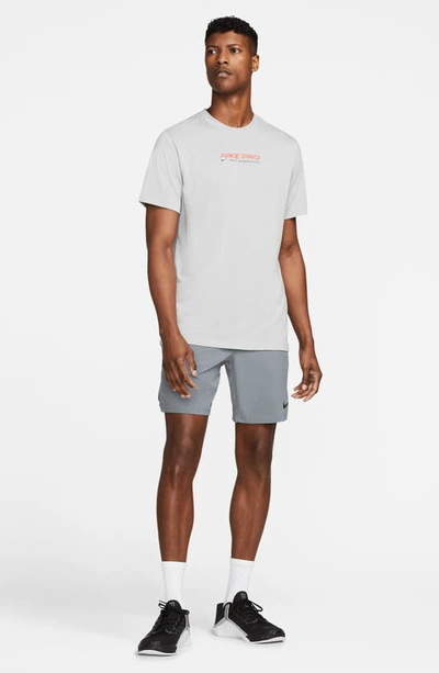 Nike Men's  Pro Dri-fit Flex Vent Max 8" Training Shorts In Smoke Grey/ Black