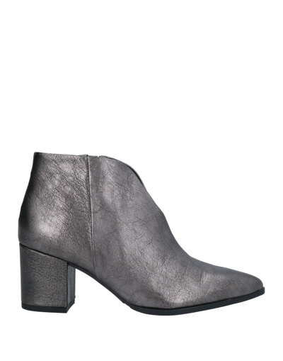 Paola Ferri Ankle Boots In Lead