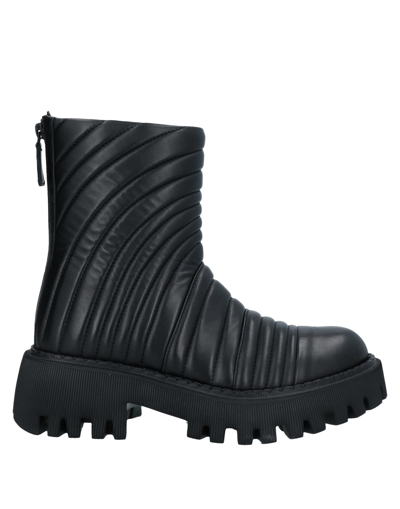 Shop Loriblu Woman Ankle Boots Black Size 6 Calfskin
