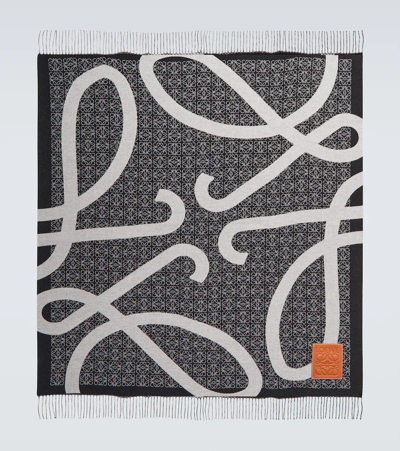 Shop Loewe Anagram Jacquard Wool Blanket In Grey