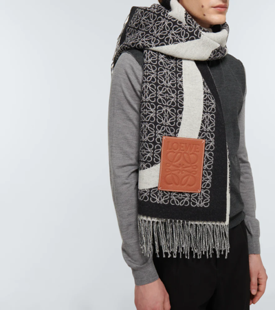 Shop Loewe Anagram Jacquard Wool Blanket In Grey