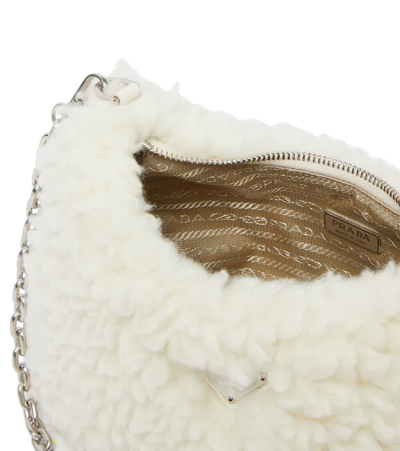 Prada Re-edition 2005 Small Shoulder Bag In Naturale