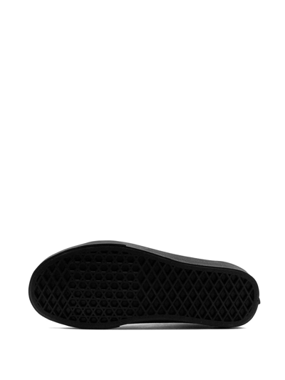Vans Old Skool Low-top Sneakers In Black