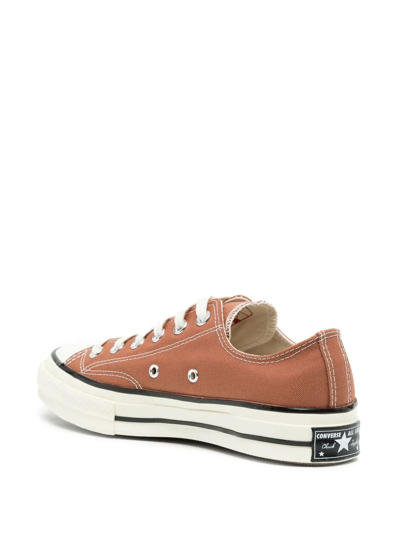 Het beste besluiten Millimeter Converse Low-top Sneakers In Bronze | ModeSens